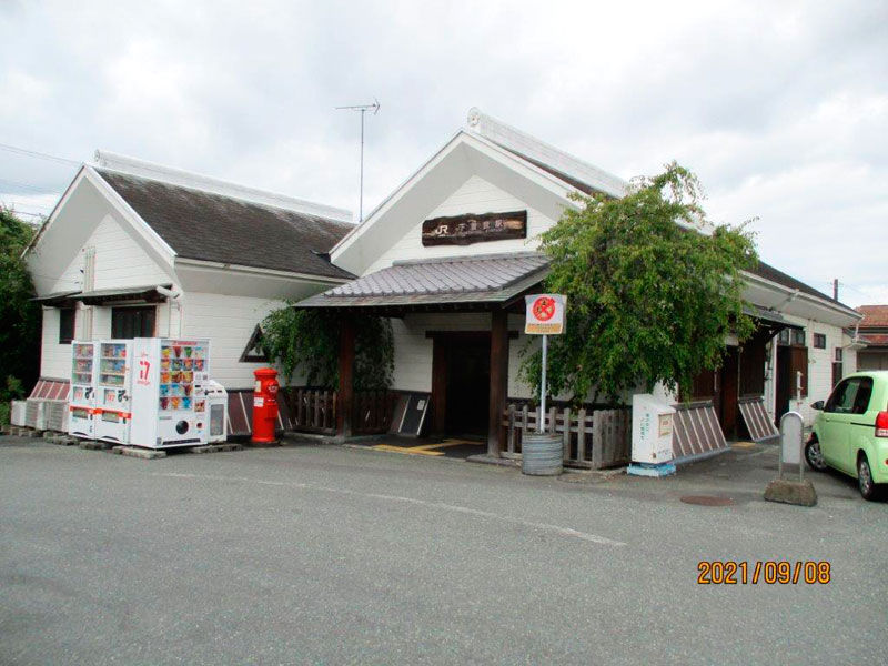 下曽我駅