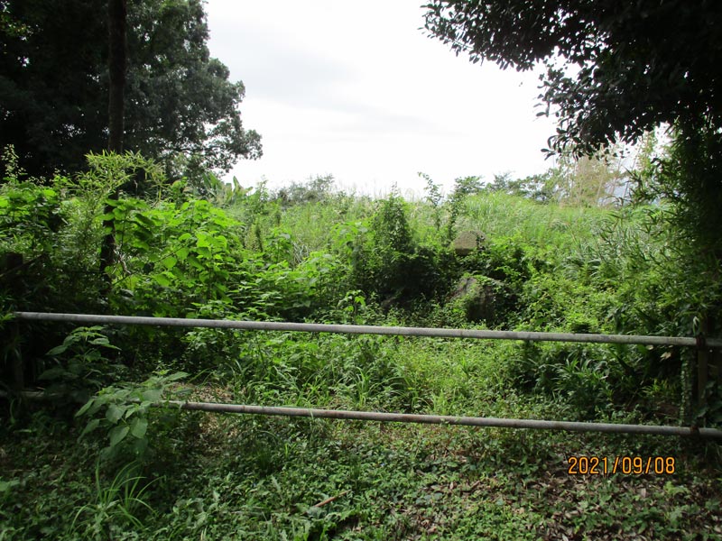 雄山荘跡地